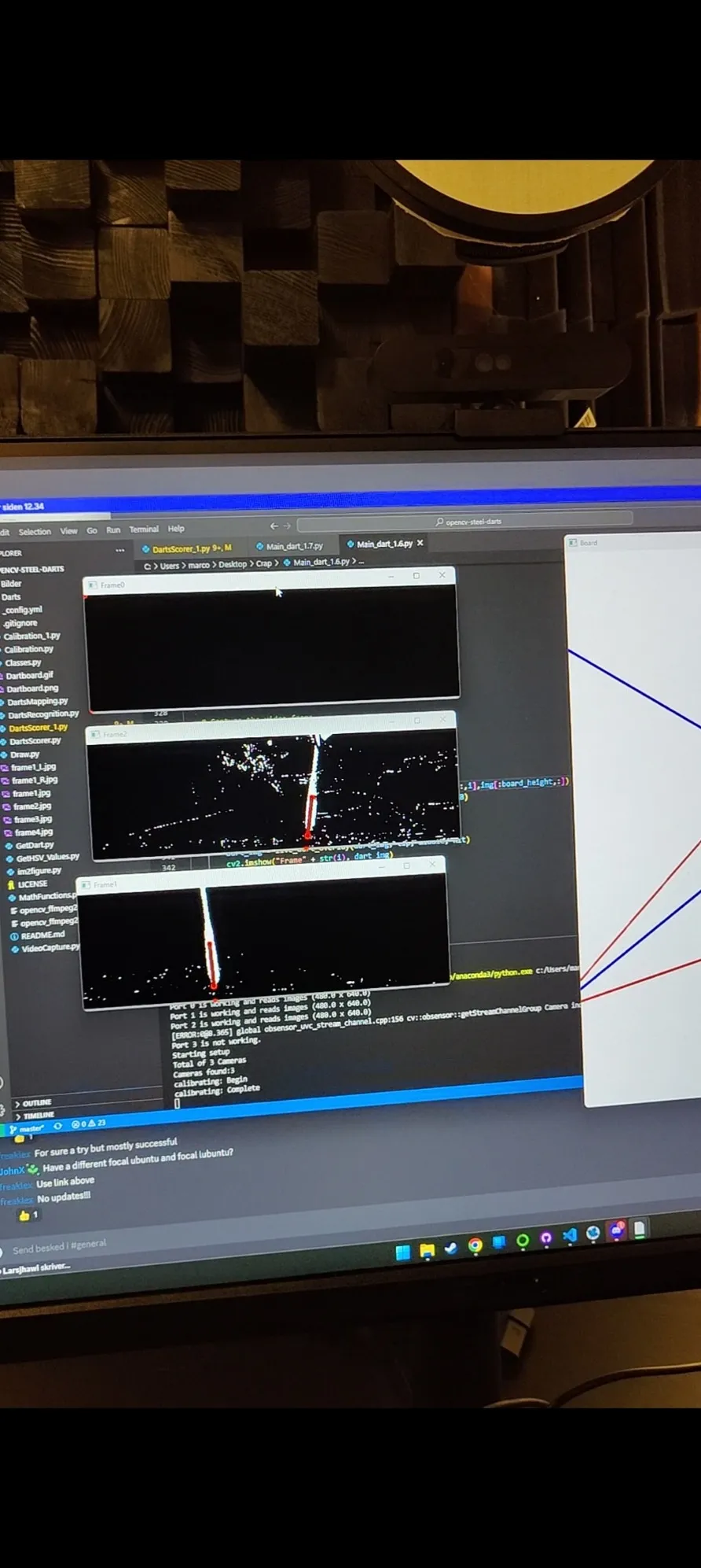 The scoring GUI showing detected darts and the game score